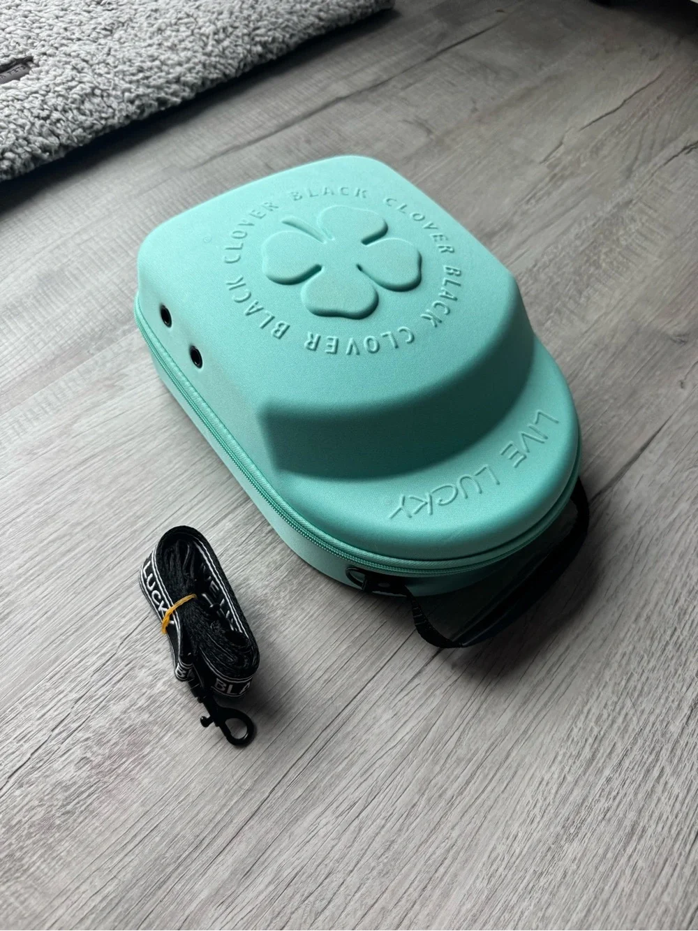 Live Lucky Brand Hat Carrying Case (Teal)